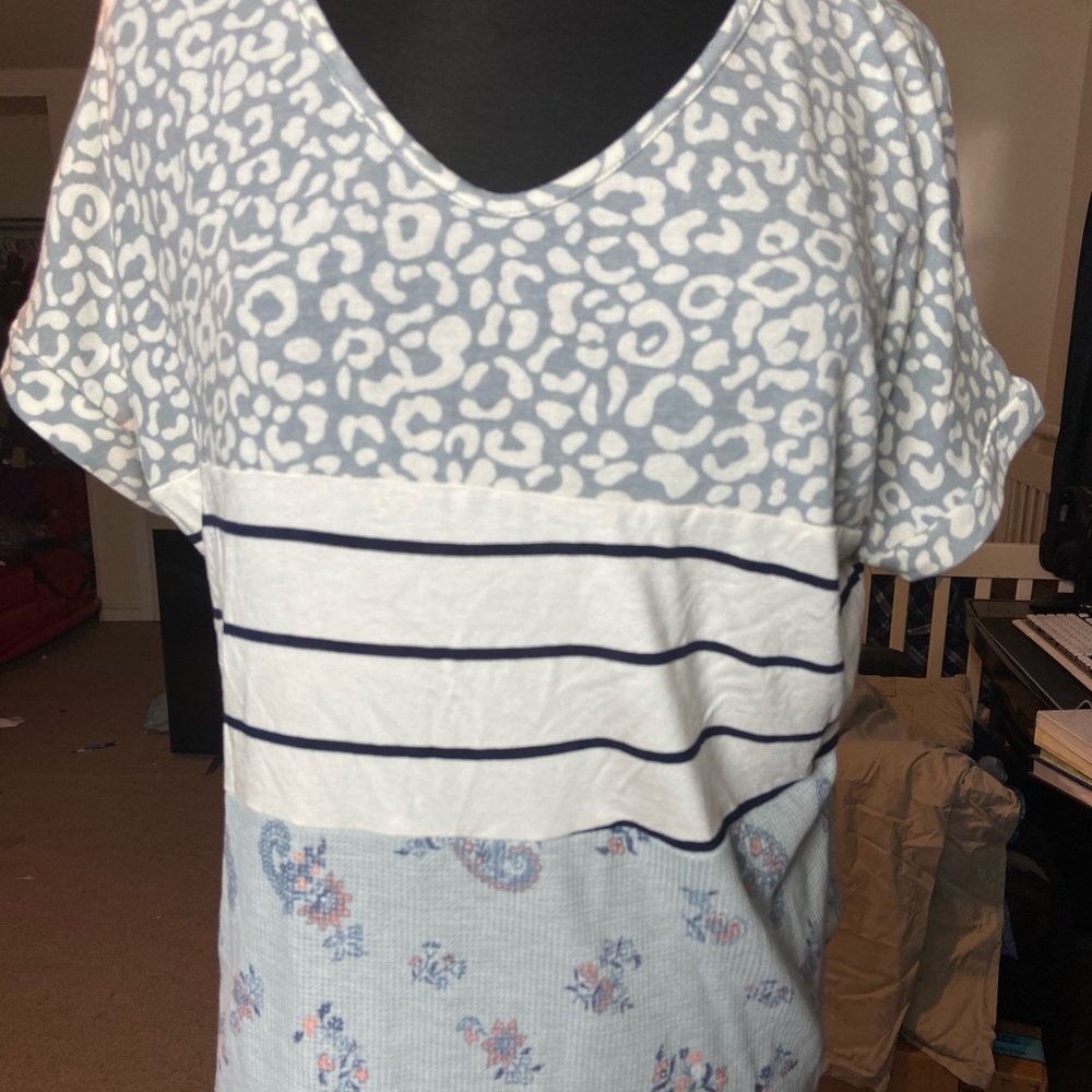 7th ray mixed media shirt